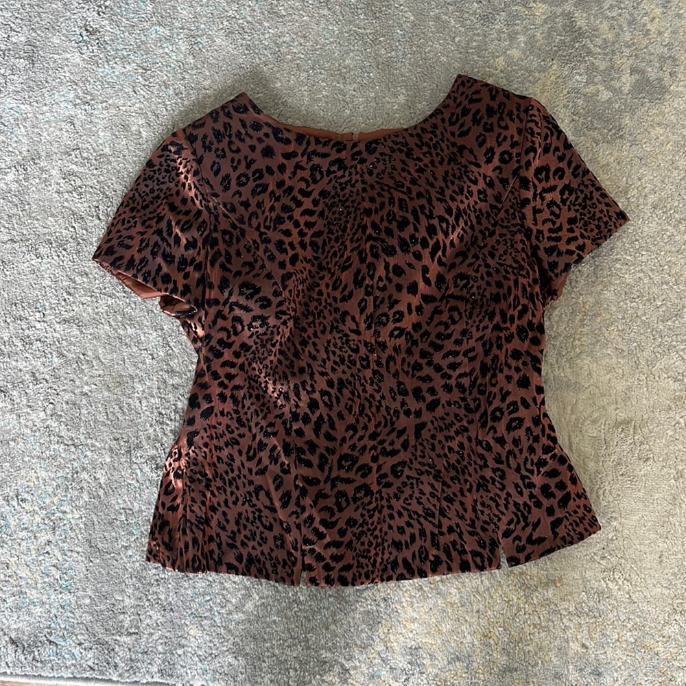 Virgo Petite Size 10 Leopard formal top with sparkle & shoulder pads vintage